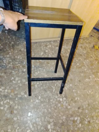 Taburete hierro y madera