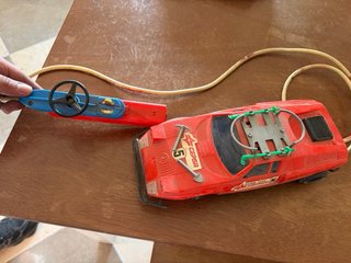 Coche de Rally Rojo Antiguo