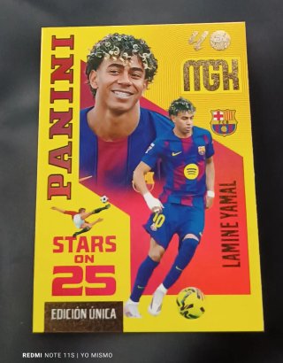 Panini Mega Cracks Lamine Yamal 25