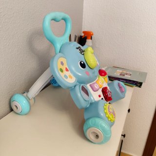 Correpasillos Elefante Musical