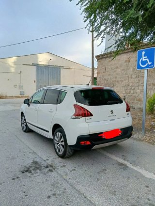 Peugeot 3008 2016