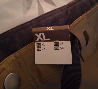 Pantalón Forclaz 900 marrón.
