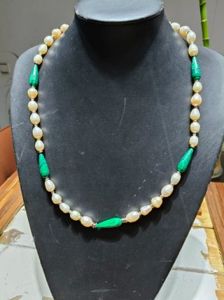 Collar Perlas y Malaquitas