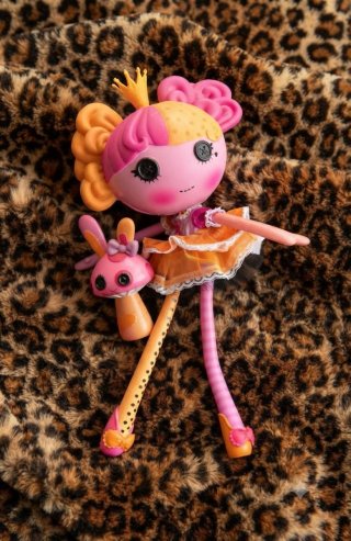 Muñeca Lalaloopsy Vintage princesa nutm