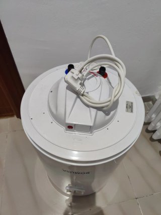 Calentador Domusa 30L Blanco