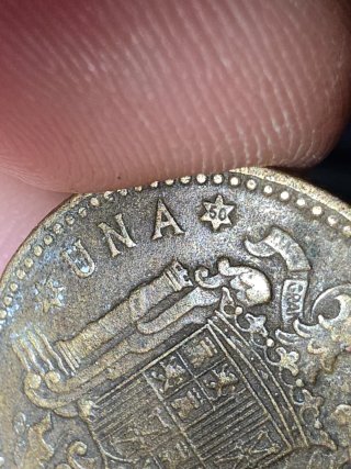 5 Monedas 1 Peseta 1947 Franco estrella 50