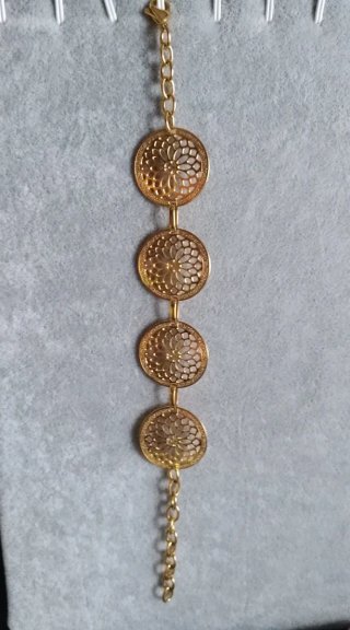 Pulsera de Acero Dorada