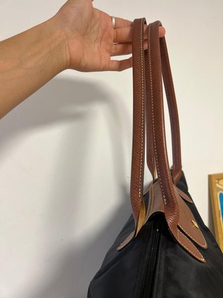 Bolso negro de Longchamp estilo Le Pliage talla L