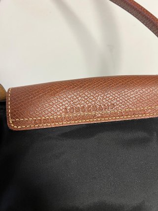 Bolso negro de Longchamp estilo Le Pliage talla L