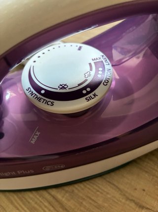 Plancha Philips Featherlight Plus