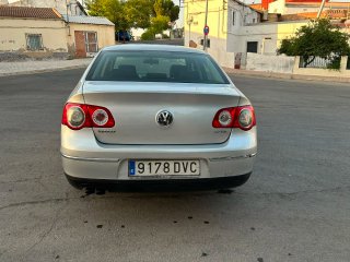 Volkswagen Passat 2006