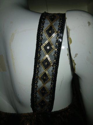 Abito rock animalier nero e marrone