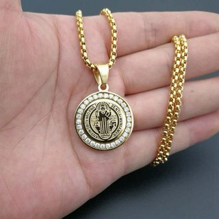 Cadena y medalla “San Benito” unisex