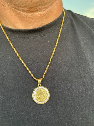 Cadena y medalla “San Benito” unisex