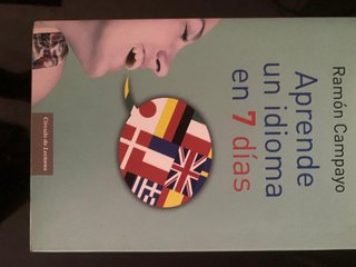 Lote de libros y novelas contemporáneas.