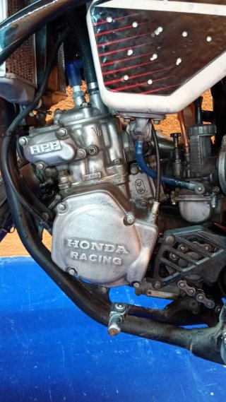 Moto de cross Honda CR 125R 2T