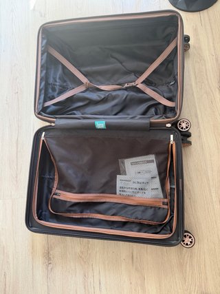 Maleta de viaje con 4 ruedas