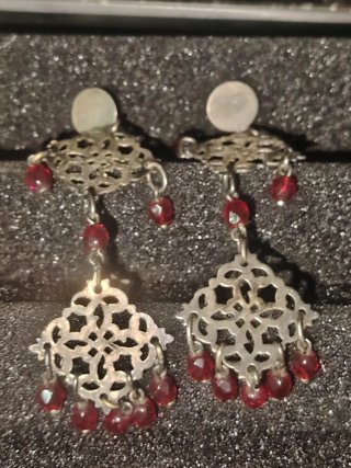 Pendientes vintage dorados y plateados