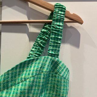Vestido mini verde Zara