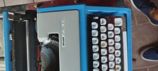 Máquina de escribir Olivetti Lettera 31
