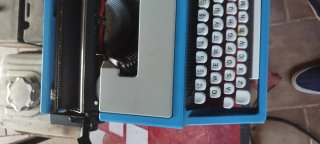 Máquina de escribir Olivetti Lettera 31