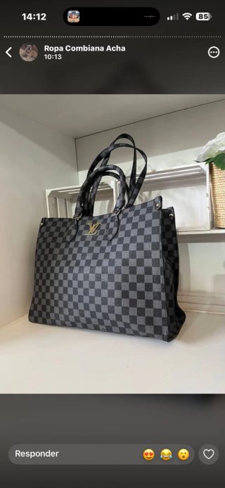 Bolsos verdes con logo GG