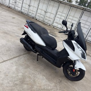 Kymco Super Dink 125cc Maxi Scooter
