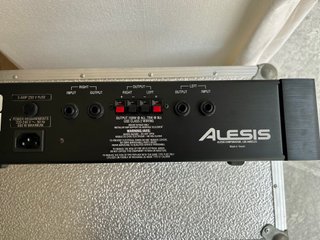 Etapa de Potencia Alesis RA-100