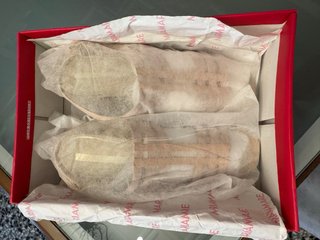 Sandalias de tacón nude-rosa , charol piel vuelta