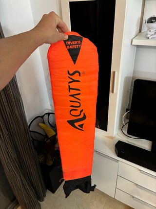Boya paracaídas señalización buceo