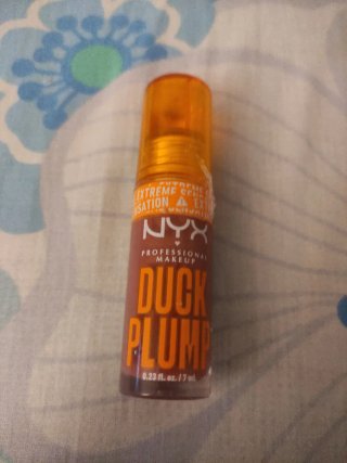 NYX Pinta Labios Duck Plump Marrón