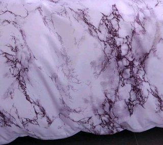 Juego de sábanas morado y blanco