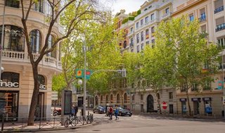 Piso en alquiler en Almagro en Madrid