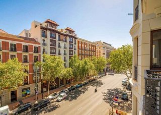 Piso en alquiler en Almagro en Madrid