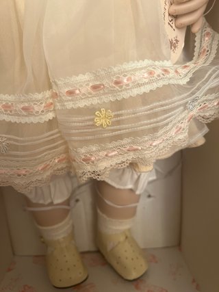 Muñeca de Porcelana 60cm