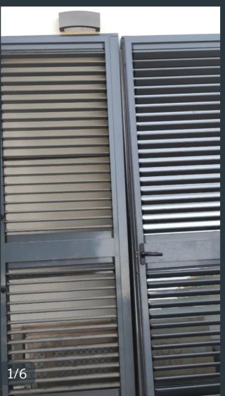 Puerta corredera balconera