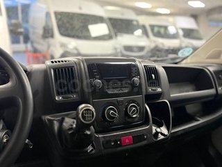 Citroën Jumper BlueHDi 103KW (140CV) Furgón 33L2H1