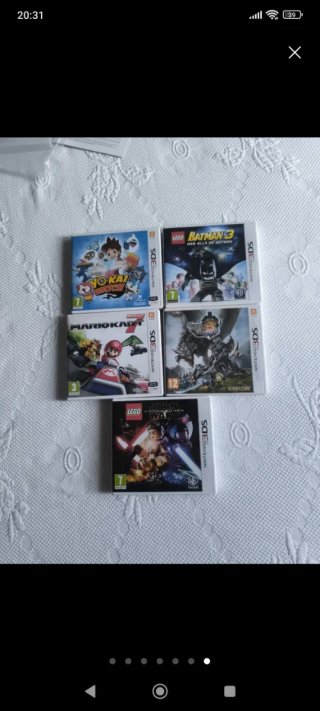 Nintendo 2DS Negra + Accesorios