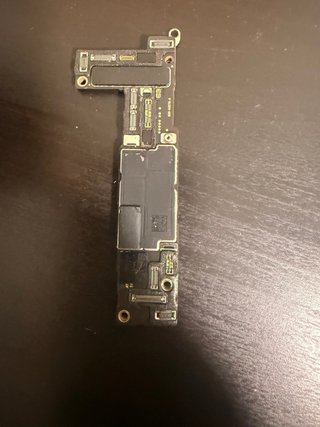 Placa Base iPhone 15 Averiada