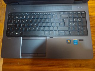 HP Portátil i7 240GB SSD / 20GB RAM