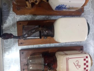 Lote 5 Molinillos de Café Vintage