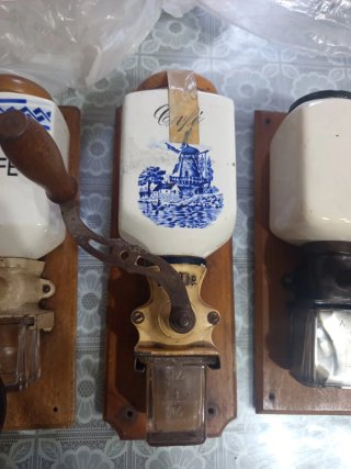 Lote 5 Molinillos de Café Vintage