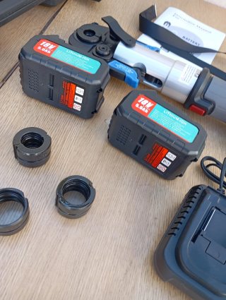 Pressatrice Multistrato Professionale Batteria