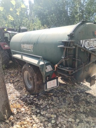Cuba de purín