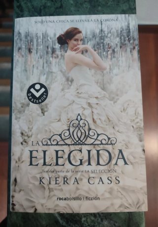 Libros de la trilogía "La Selección".