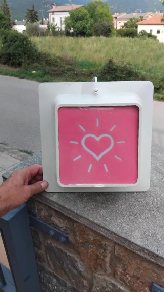 Luz de pared con corazón