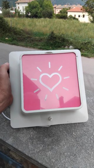 Luz de pared con corazón