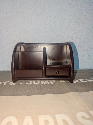 Organizador de escritorio marrón