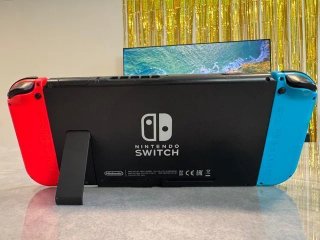 Nintendo Switch + Accesorios