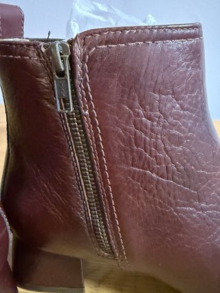 Botas 100% couro castanhas tamanho 40
